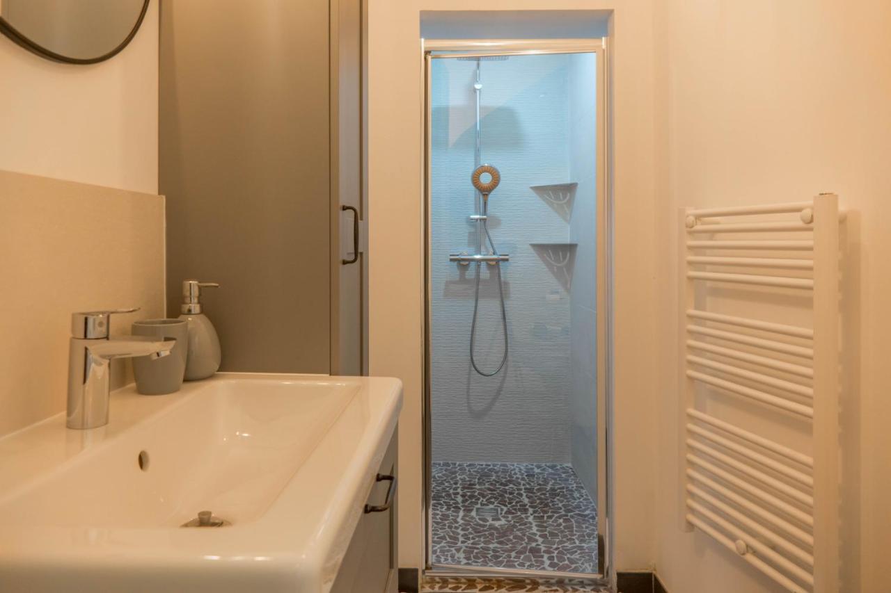 Studio Le Ligérien Saint-Denis-de lʼHôtel Exterior foto